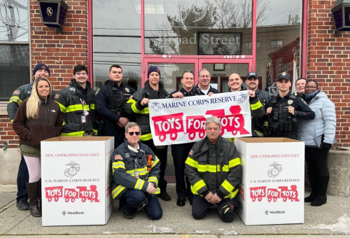 Toys-for-Tots-2022